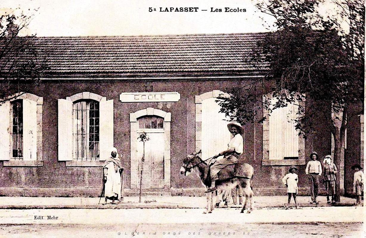 1777- Lapasset - Les Ecoles.jpg